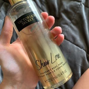 Sheer love body wash